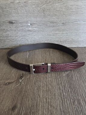 Jones Wear Brown Croc-Embossed Leather Belt - Small